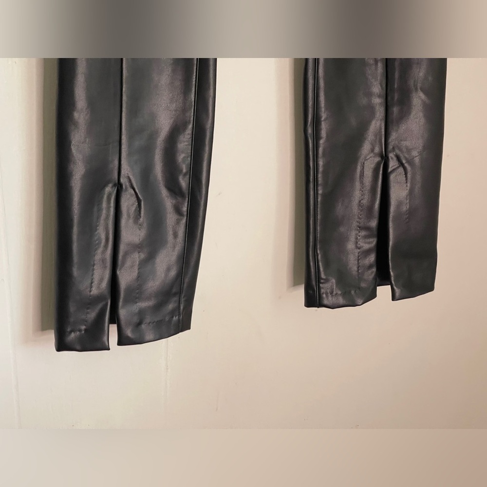 Abercrombie & Fitch Pants The Skinny Ultra High Rise Black Vegan Leather 8/29L - Picture 12 of 14